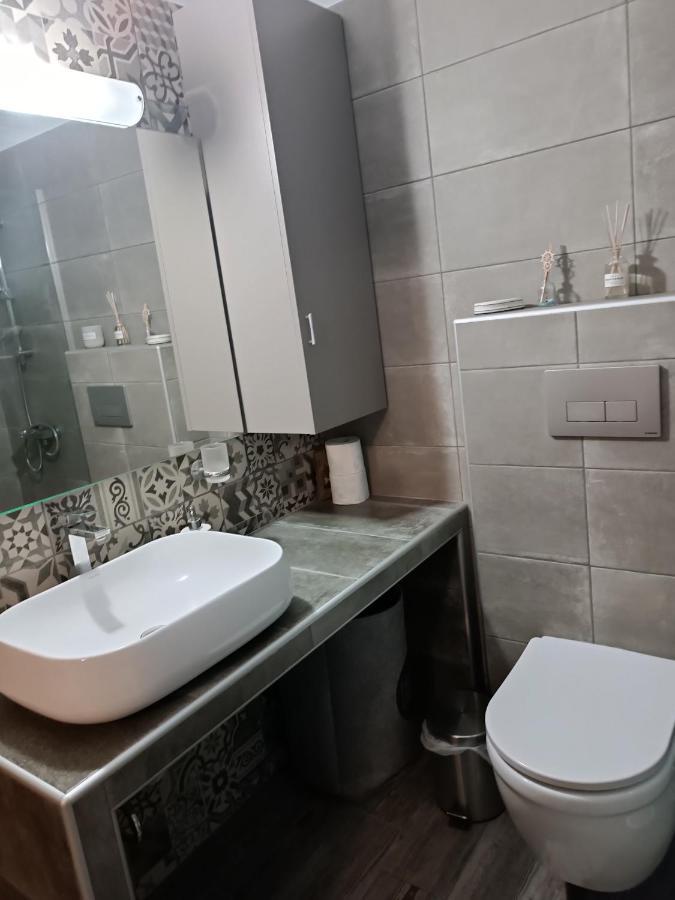 Giorgos Studio Trikala Buitenkant foto